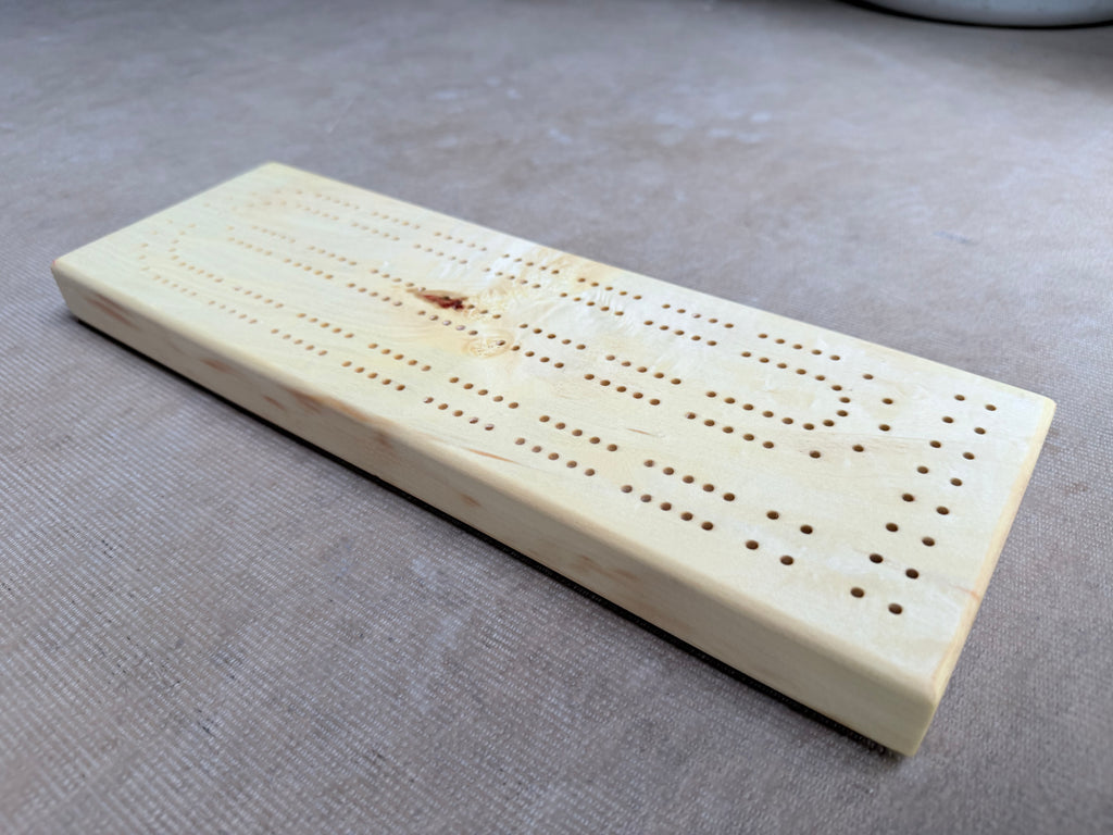 Classic Box Elder Cribbage Board 3