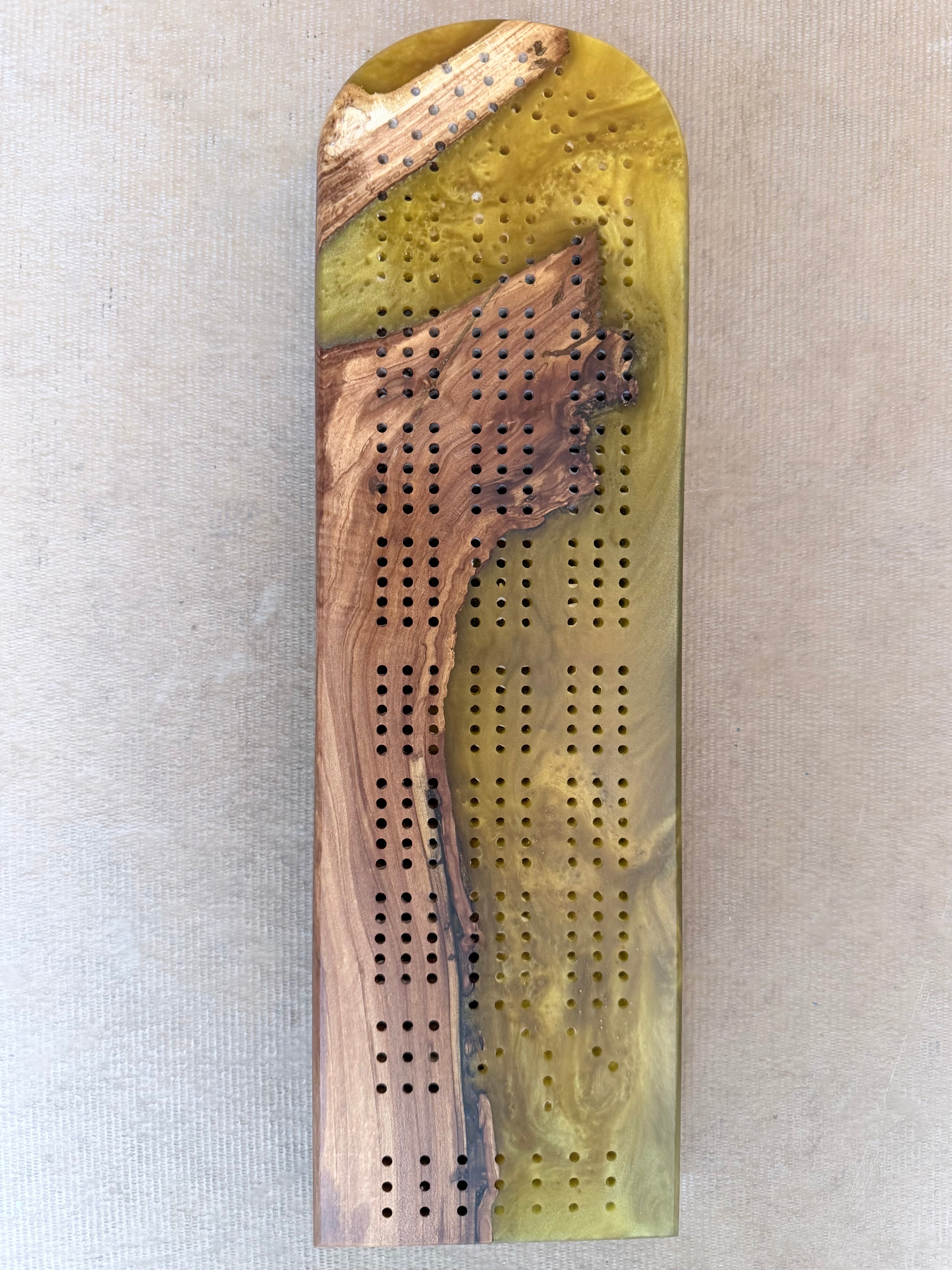 Apple, Orange & Black Cribbage Board