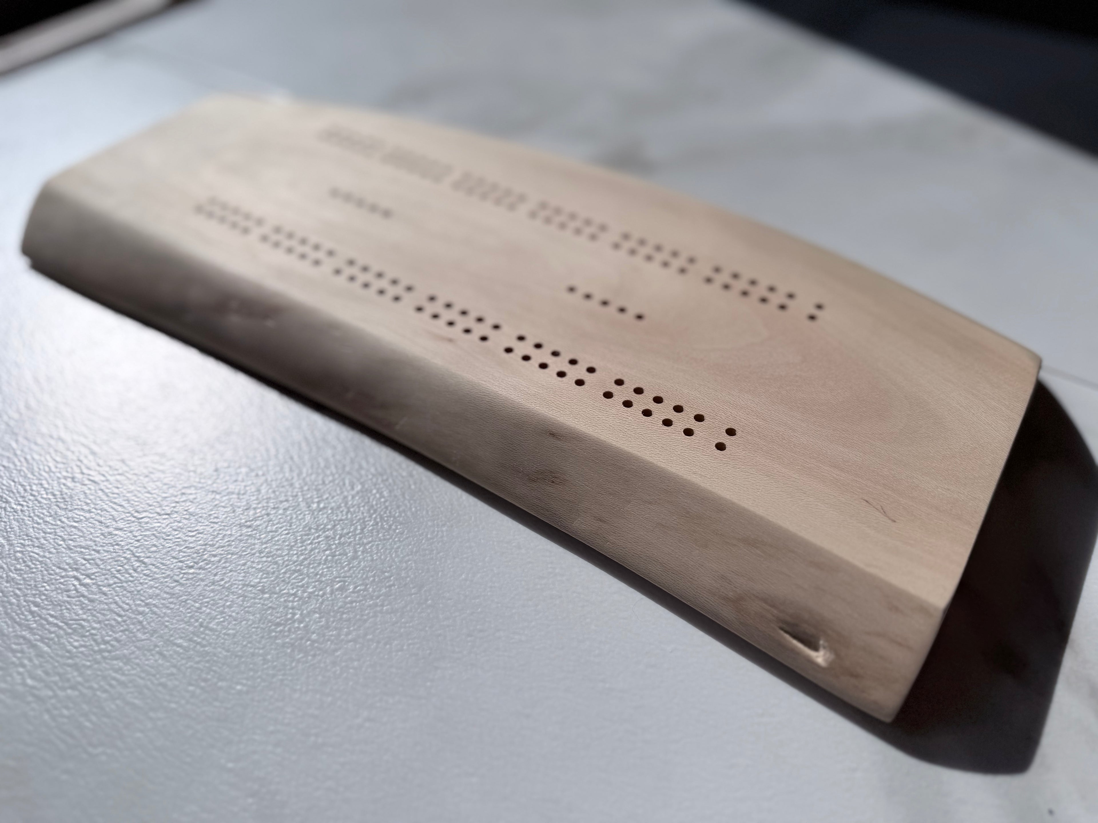 Sycamore 60-Hole Cribbage Board